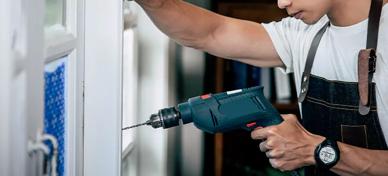 Residential Exterior Window Finishing in Country Walk, FL