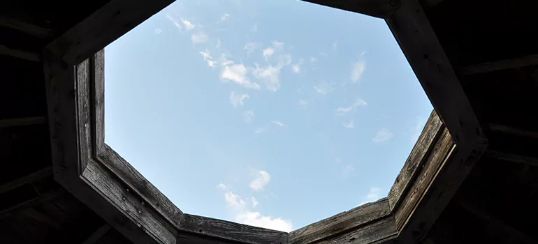 Octagon Window Installation Contractors in Country Walk, FL