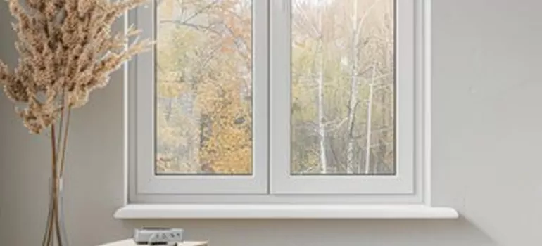 Vinyl Window Stool in Country Walk, FL